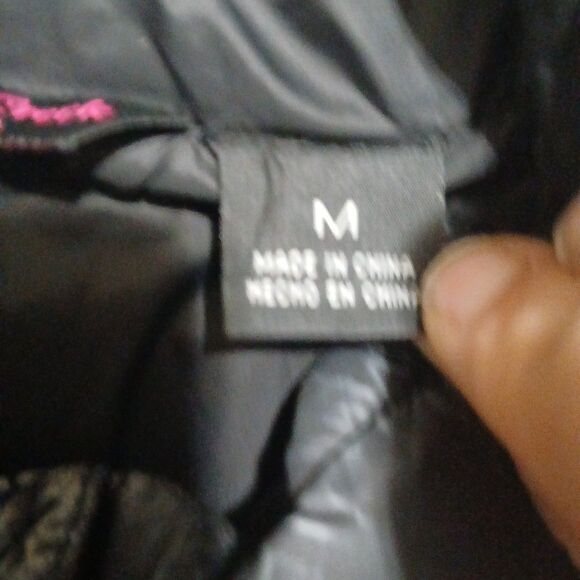 Canyon  River Womans Vest Size M Puffer Vest Black  Read - Picture 7 of 11